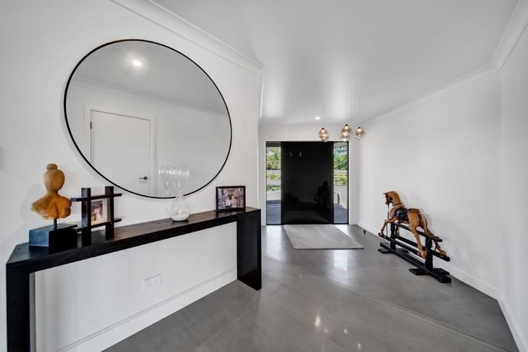 Photo of property in 43 Pennington Road, Brixton, Waitara, 4382