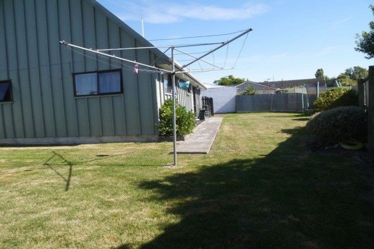 Photo of property in 6b Martyn Street, Rangiora, 7400