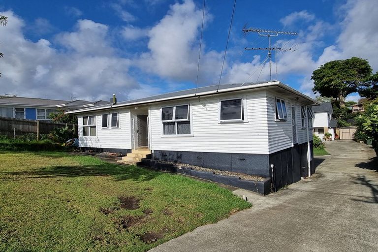 Photo of property in 1 Rothery Road, Hillpark, Auckland, 2102