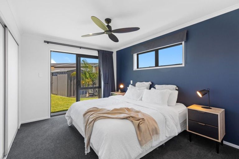 Photo of property in 51 Kotiate Street, Papamoa, 3118