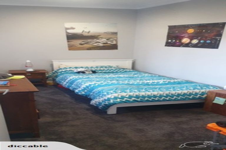 Photo of property in 3 Kamahi Street, Castlecliff, Whanganui, 4501