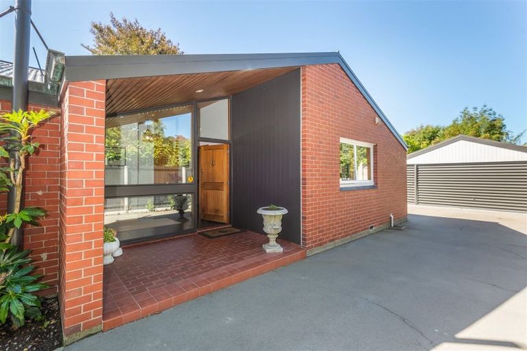 Photo of property in 21 Desmond Street, Merivale, Christchurch, 8014