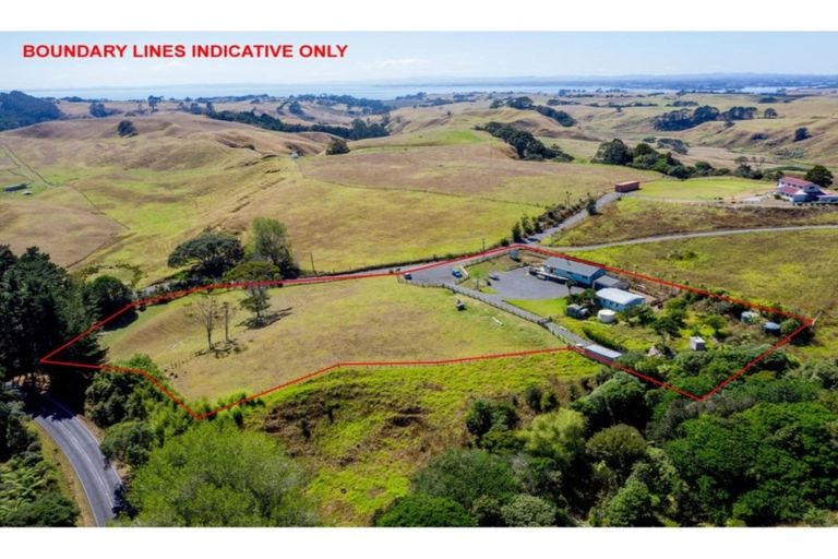 Photo of property in 28 Fielding Road, Awhitu, Waiuku, 2684