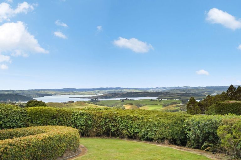 Photo of property in 187 Maungatawhiri Road, Raglan, 3295
