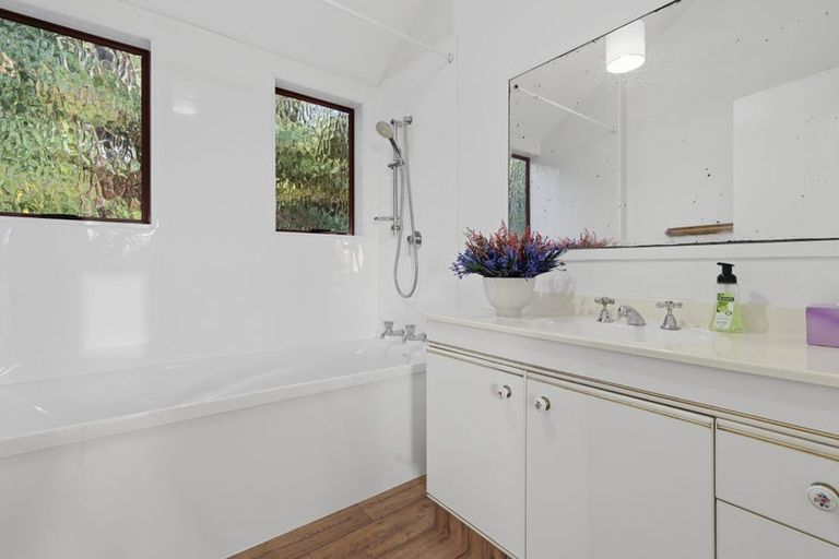 Photo of property in 251 Reid Road, Papamoa, Te Puke, 3187
