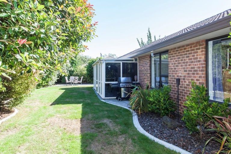 Photo of property in 40 Ben Nevis Drive, Broomfield, Christchurch, 8042