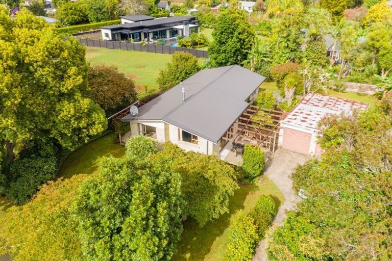 Photo of property in 57 Kemp Road, Kerikeri, 0230