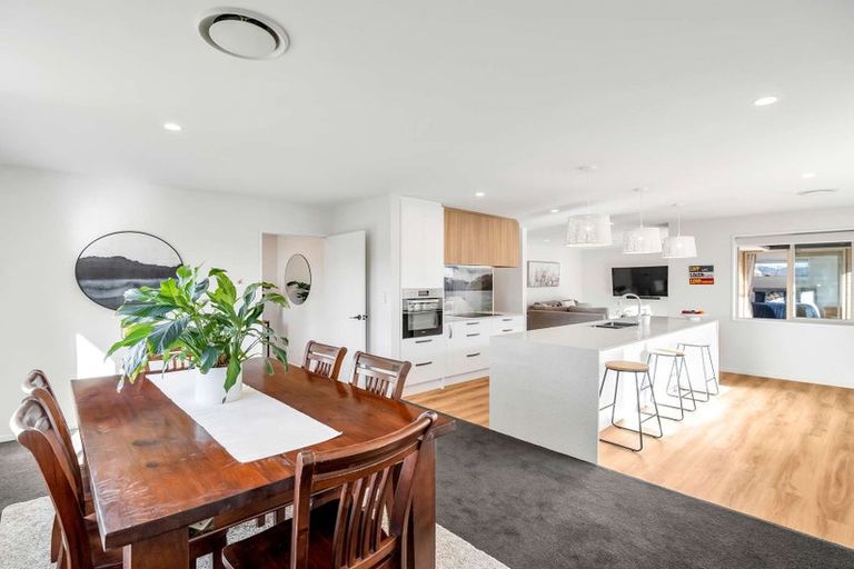 Photo of property in 8 Hoffman Street, Marshland, Christchurch, 8083