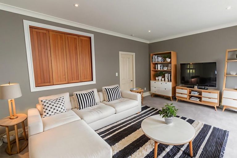 Photo of property in 156 Tinakori Road, Thorndon, Wellington, 6011