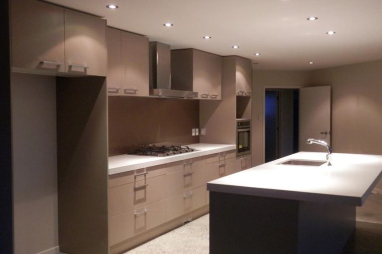 Photo of property in 31 Bemrose Place, Cockle Bay, Auckland, 2014