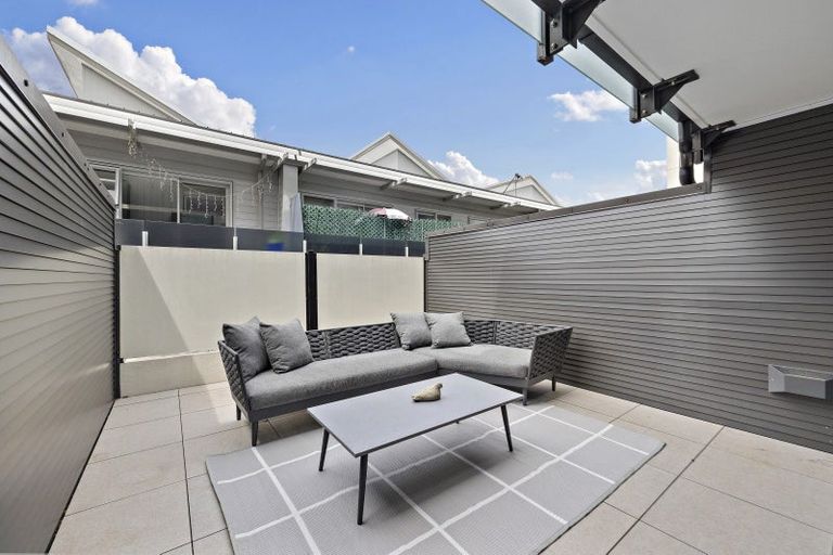 Photo of property in 2r/80 Richmond Road, Grey Lynn, Auckland, 1021