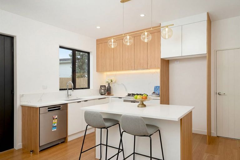 Photo of property in 56a Fitzwater Place, Henderson, Auckland, 0612