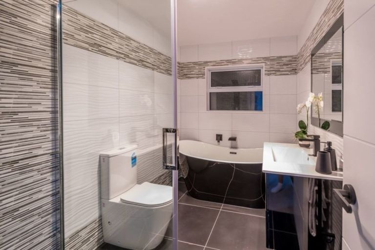 Photo of property in 45 Murphys Park Drive, Flat Bush, Auckland, 2019