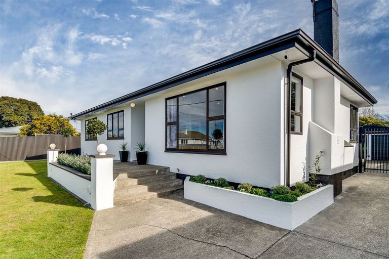Photo of property in 10 Masefield Avenue, Maraenui, Napier, 4110