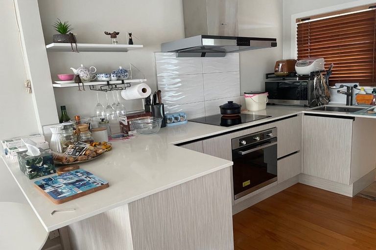 Photo of property in 3/13 Creamer Avenue, Belmont, Auckland, 0622