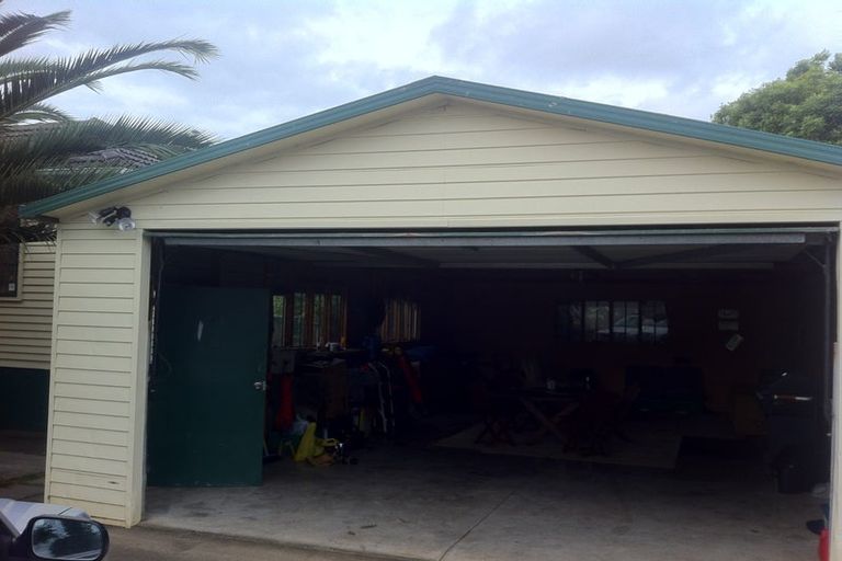 Photo of property in 22b Crawford Avenue, Mangere Bridge, Auckland, 2022
