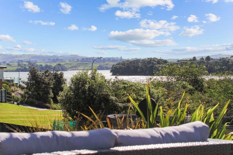 Photo of property in 6b Goble Road, Clarks Beach, Pukekohe, 2679