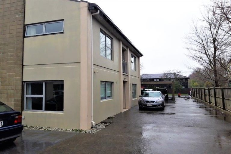 Photo of property in 27b Newnham Terrace, Upper Riccarton, Christchurch, 8041