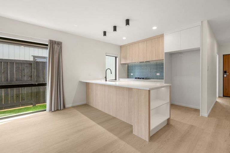 Photo of property in 64 Overton Street, Rototuna North, 3210