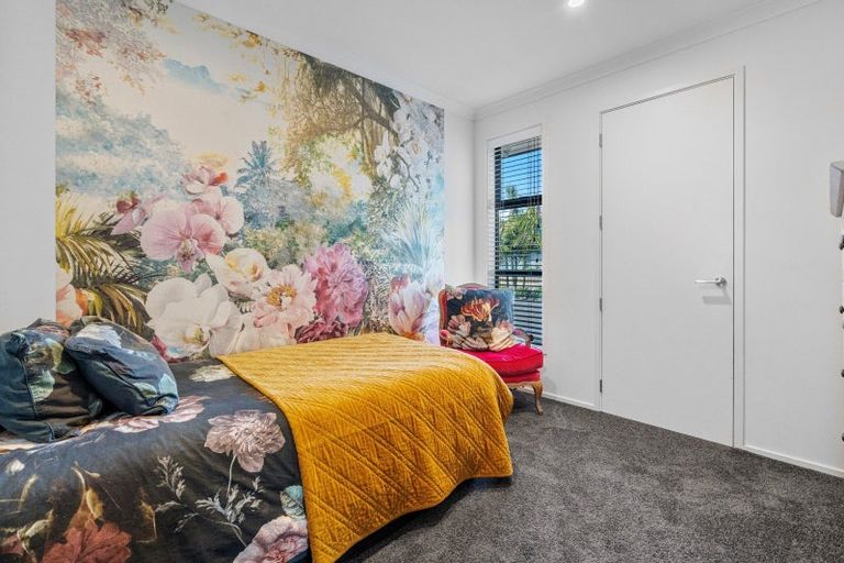 Photo of property in 6 Charlotte Drive, Omokoroa, 3114