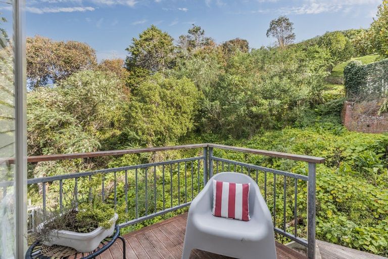 Photo of property in 11 Wade Street, Wadestown, Wellington, 6012