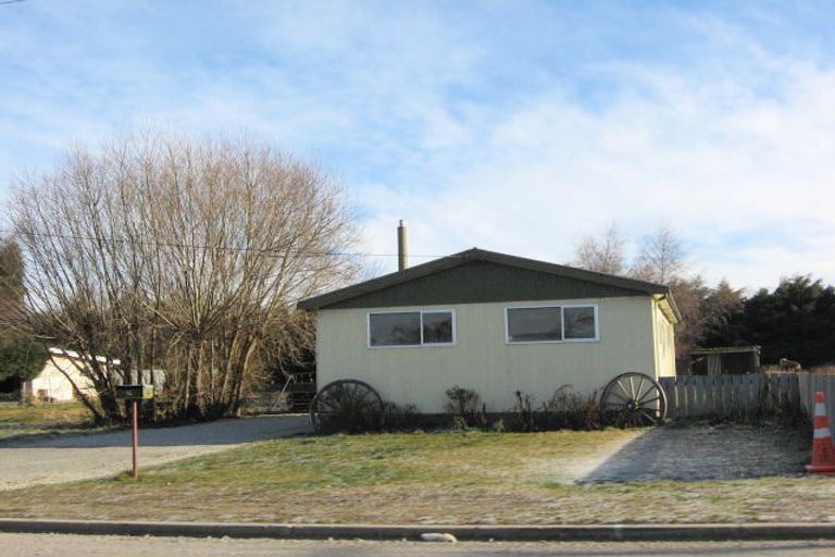 Photo of property in 12 Stafford Street, Ranfurly, 9332