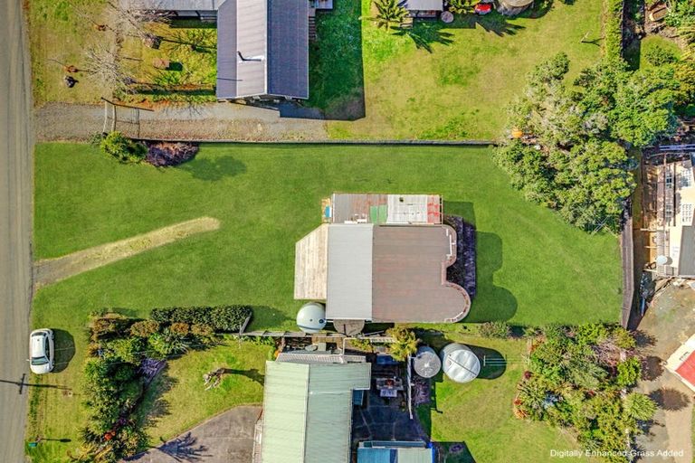 Photo of property in 30 Ngatoto Road, Tinopai, Matakohe, 0593