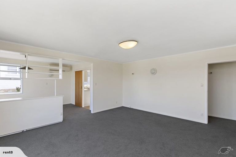 Photo of property in 96 Amapur Drive, Ngaio, Wellington, 6035