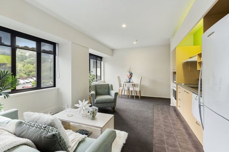 Photo of property in St Peters Apartments, 3d/192 Willis Street, Te Aro, Wellington, 6011