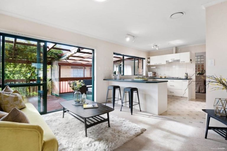 Photo of property in 26 Adelphi Place, Albany, Auckland, 0632