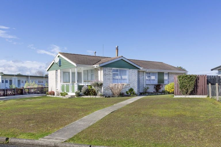 Photo of property in 23 Mckay Crescent, Dargaville, 0310