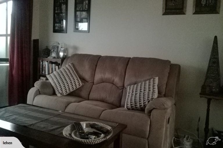 Photo of property in 2/53 James Street, Kensington, Timaru, 7910