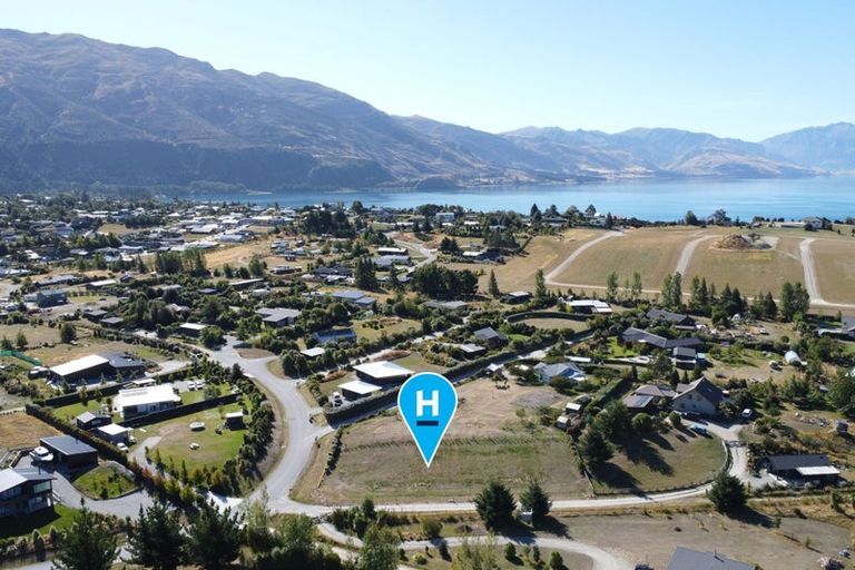 Photo of property in 14a Sam John Place, Lake Hawea, 9382