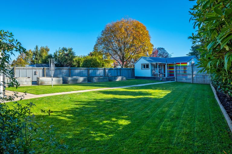 Photo of property in 104 Talbot Street, Geraldine, 7930