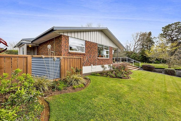 Photo of property in 13 Fairbank Avenue, Stratford, 4332