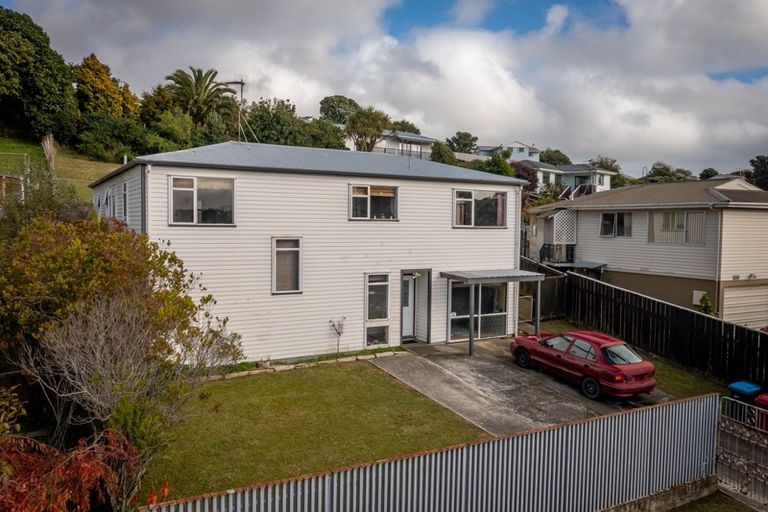 Photo of property in 31 Beaumaris Crescent, Ascot Park, Porirua, 5024