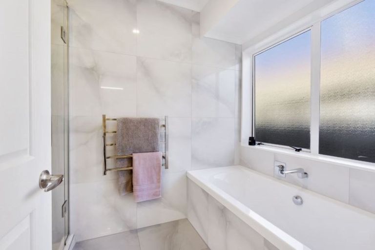 Photo of property in 39 Kensington Terrace, Gulf Harbour, Whangaparaoa, 0930