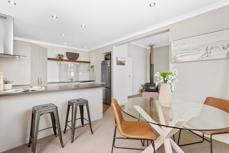 Photo of property in 21 Glenross Street, Glenross, Dunedin, 9011