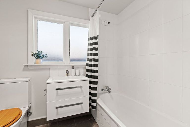 Photo of property in 144 Brookside Terrace, Bryndwr, Christchurch, 8053