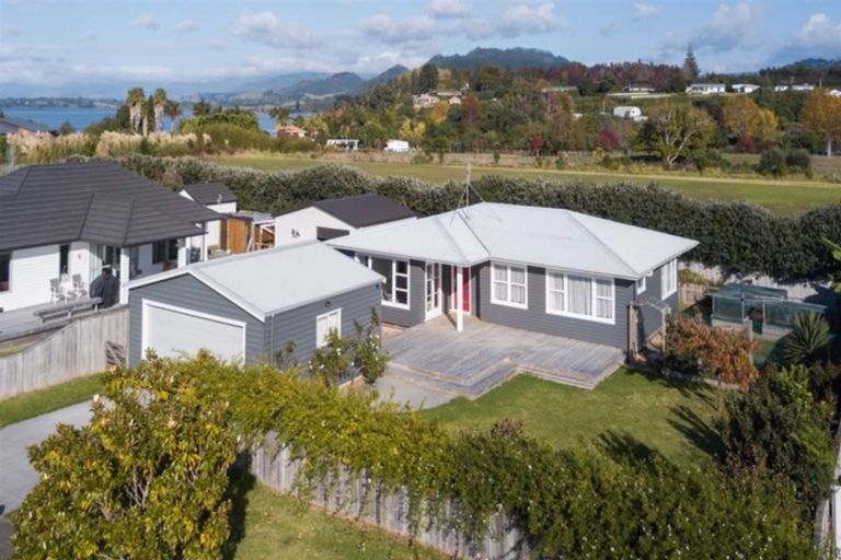 Photo of property in 4 Sandleigh Drive, Athenree, Katikati, 3177