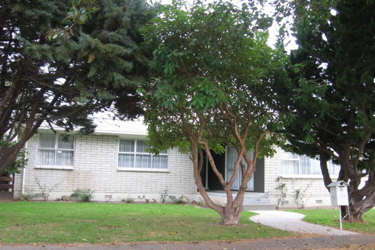 Photo of property in 21 Monowai Place, Westbrook, Palmerston North, 4412