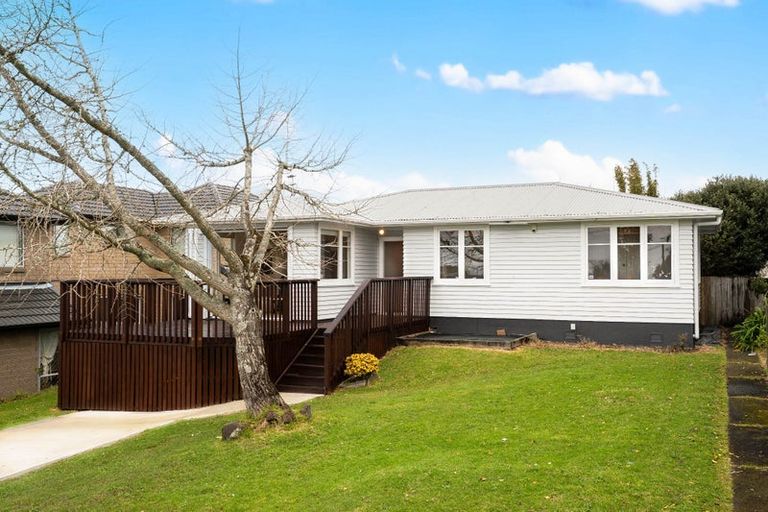 Photo of property in 45 Lynwood Road, New Lynn, Auckland, 0600