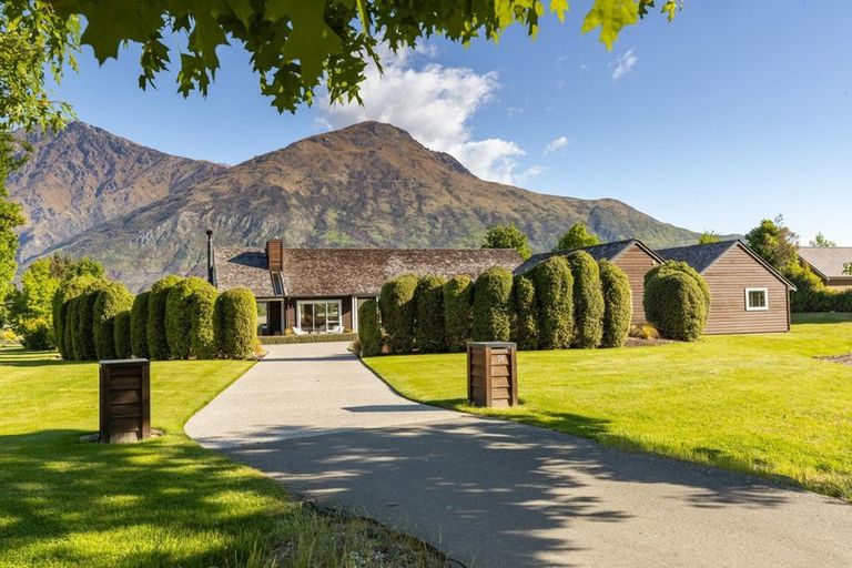 Photo of property in 24 Marshall Avenue, Lake Hayes, Queenstown, 9371