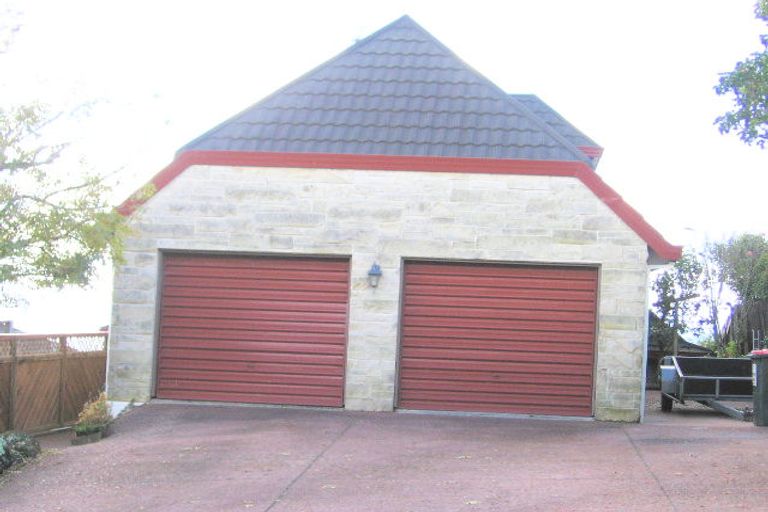 Photo of property in 4 Durness Place, Red Beach, 0932