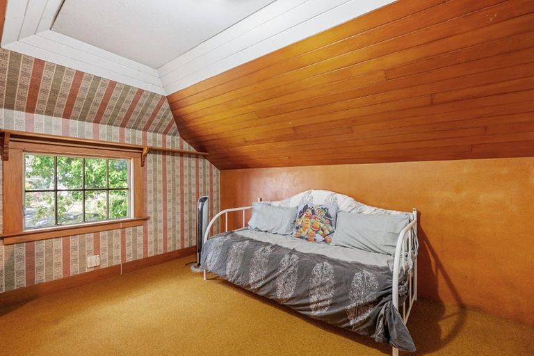 Photo of property in 13 Karaka Street, Helensville, 0800