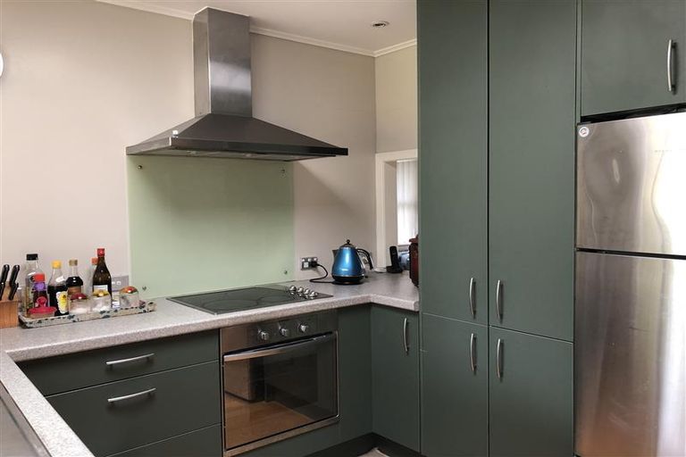 Photo of property in 89 Stottholm Road, Titirangi, Auckland, 0604