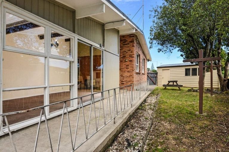 Photo of property in 1/4 Harania Avenue, Favona, Auckland, 2024