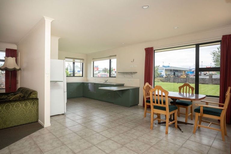 Photo of property in 1a Alma Street, Dannevirke, 4930