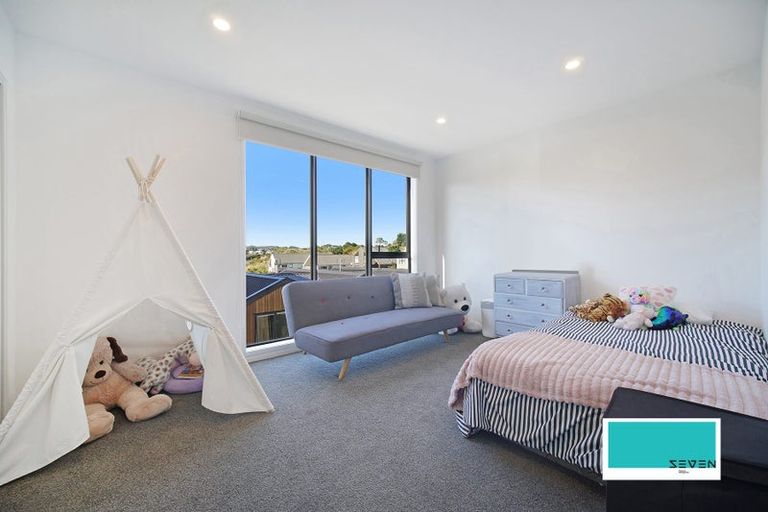 Photo of property in 71 Ninth View Avenue, Beachlands, Auckland, 2018