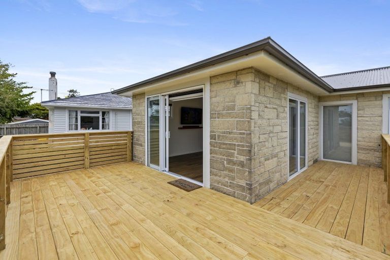 Photo of property in 14 Cowling Road, Hurdon, New Plymouth, 4310